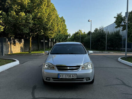 Шевроле Лачетті 2005 у Дніпро (Дніпропетровську) на Automoto.ua Сірий Шевроле Лачетті, об'ємом двигуна 1.8 л та пробігом 261 тис. км за 4100 $, фото 1 на Automoto.ua