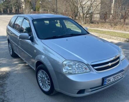 Серый Шевроле Лачетти, объемом двигателя 1.8 л и пробегом 170 тыс. км за 4500 $, фото 1 на Automoto.ua