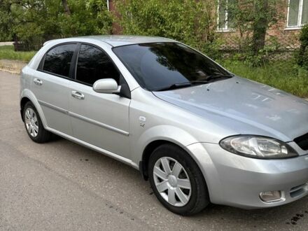 Шевроле Лачетти 2005 в Кривом Роге на Automoto.ua Серый Шевроле Лачетти, объемом двигателя 1.8 л и пробегом 223 тыс. км за 3500 $, фото 1 на Automoto.ua
