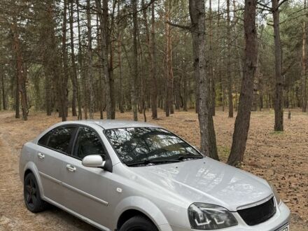 Серый Шевроле Лачетти, объемом двигателя 1.6 л и пробегом 270 тыс. км за 2750 $, фото 1 на Automoto.ua