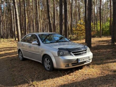 Серый Шевроле Лачетти, объемом двигателя 1.8 л и пробегом 268 тыс. км за 3900 $, фото 1 на Automoto.ua