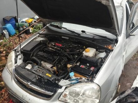 Серый Шевроле Лачетти, объемом двигателя 0 л и пробегом 180 тыс. км за 1000 $, фото 1 на Automoto.ua