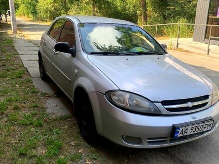 Сірий Шевроле Лачетті, об'ємом двигуна 1.6 л та пробігом 270 тис. км за 2300 $, фото 1 на Automoto.ua