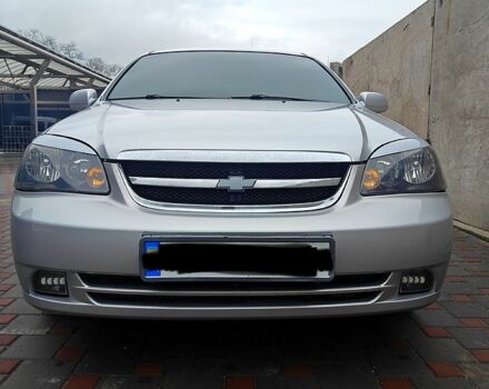 Серый Шевроле Лачетти, объемом двигателя 1.6 л и пробегом 390 тыс. км за 4900 $, фото 1 на Automoto.ua
