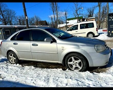 Серый Шевроле Лачетти, объемом двигателя 1.8 л и пробегом 310 тыс. км за 3500 $, фото 1 на Automoto.ua
