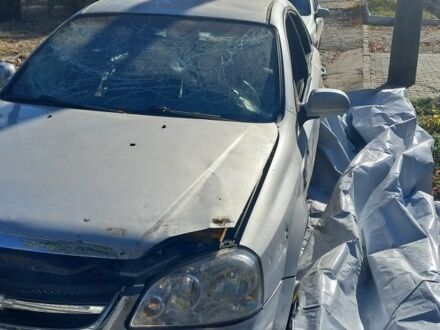 Серый Шевроле Лачетти, объемом двигателя 0 л и пробегом 300 тыс. км за 1800 $, фото 1 на Automoto.ua