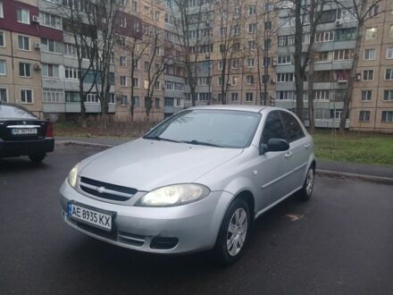Серый Шевроле Лачетти, объемом двигателя 1.4 л и пробегом 221 тыс. км за 3200 $, фото 1 на Automoto.ua
