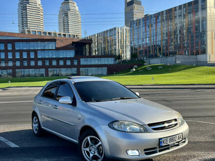 Шевроле Лачетти 2006 в Никополе на Automoto.ua Серый Шевроле Лачетти, объемом двигателя 1.6 л и пробегом 221 тыс. км за 5250 $, фото 1 на Automoto.ua