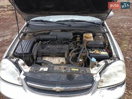 Шевроле Лачетти 2006 в Тальном на Automoto.ua Серый Шевроле Лачетти, объемом двигателя 1.8 л и пробегом 270 тыс. км за 2500 $, фото 1 на Automoto.ua