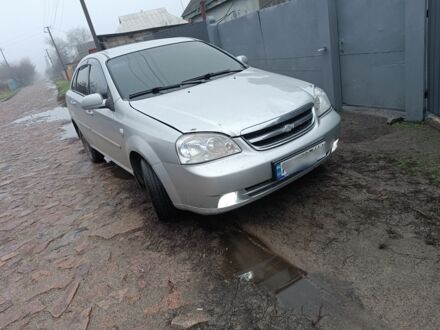 Серый Шевроле Лачетти, объемом двигателя 2 л и пробегом 276 тыс. км за 2400 $, фото 1 на Automoto.ua