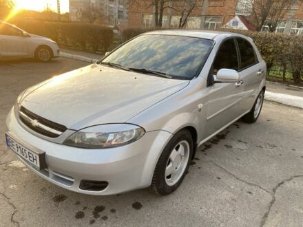 Серый Шевроле Лачетти, объемом двигателя 1.6 л и пробегом 344 тыс. км за 3800 $, фото 1 на Automoto.ua