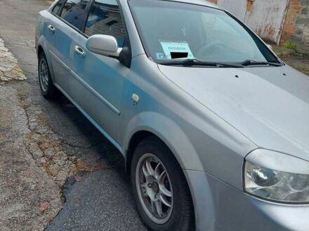 Сірий Шевроле Лачетті, об'ємом двигуна 1.8 л та пробігом 318 тис. км за 4200 $, фото 1 на Automoto.ua