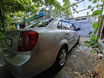 Серый Шевроле Лачетти, объемом двигателя 1.8 л и пробегом 180 тыс. км за 4200 $, фото 1 на Automoto.ua