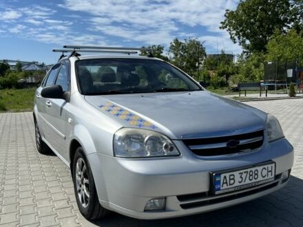 Серый Шевроле Лачетти, объемом двигателя 1.6 л и пробегом 248 тыс. км за 3400 $, фото 1 на Automoto.ua