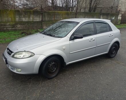 Сірий Шевроле Лачетті, об'ємом двигуна 1.6 л та пробігом 190 тис. км за 3300 $, фото 1 на Automoto.ua