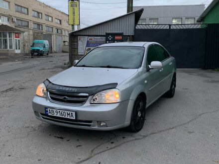 Серый Шевроле Лачетти, объемом двигателя 1.8 л и пробегом 294 тыс. км за 2600 $, фото 1 на Automoto.ua