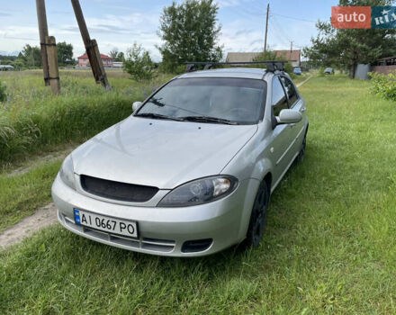 Сірий Шевроле Лачетті, об'ємом двигуна 1.6 л та пробігом 380 тис. км за 4000 $, фото 1 на Automoto.ua