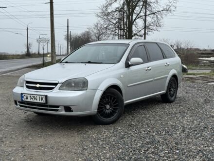 Серый Шевроле Лачетти, объемом двигателя 1.8 л и пробегом 250 тыс. км за 3400 $, фото 1 на Automoto.ua