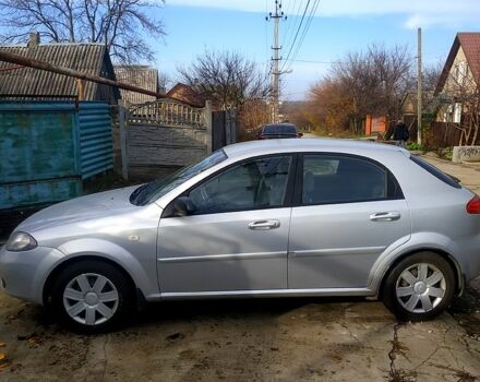 Серый Шевроле Лачетти, объемом двигателя 1.4 л и пробегом 290 тыс. км за 3800 $, фото 1 на Automoto.ua