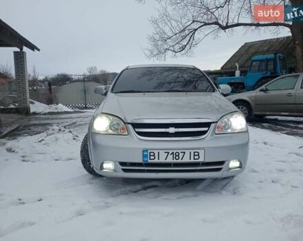 Серый Шевроле Лачетти, объемом двигателя 1.8 л и пробегом 230 тыс. км за 4200 $, фото 1 на Automoto.ua