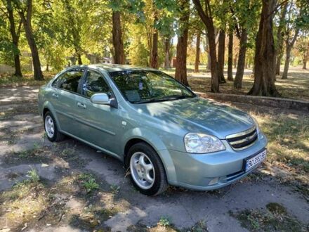 Серый Шевроле Лачетти, объемом двигателя 1.8 л и пробегом 140 тыс. км за 3800 $, фото 1 на Automoto.ua