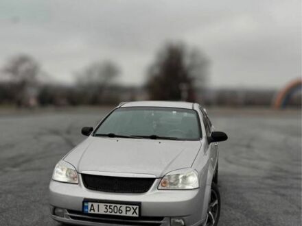 Серый Шевроле Лачетти, объемом двигателя 1.6 л и пробегом 200 тыс. км за 3300 $, фото 1 на Automoto.ua