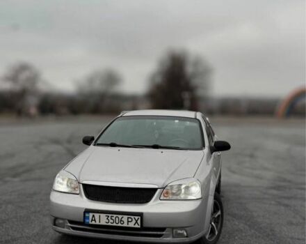 Сірий Шевроле Лачетті, об'ємом двигуна 1.6 л та пробігом 200 тис. км за 3300 $, фото 1 на Automoto.ua