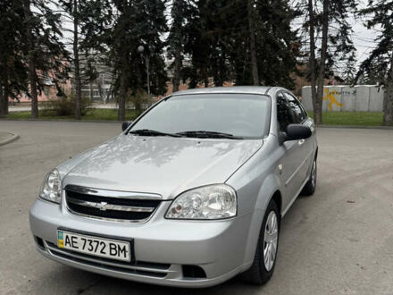 Сірий Шевроле Лачетті, об'ємом двигуна 1.6 л та пробігом 227 тис. км за 4200 $, фото 1 на Automoto.ua