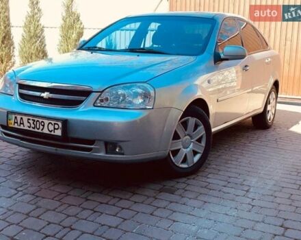 Серый Шевроле Лачетти, объемом двигателя 1.8 л и пробегом 227 тыс. км за 4600 $, фото 1 на Automoto.ua