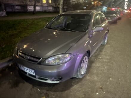 Серый Шевроле Лачетти, объемом двигателя 1.6 л и пробегом 400 тыс. км за 2350 $, фото 1 на Automoto.ua