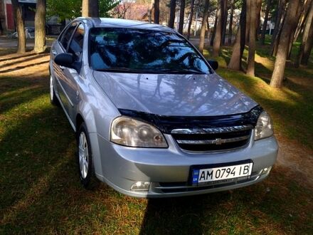 Серый Шевроле Лачетти, объемом двигателя 1.8 л и пробегом 287 тыс. км за 4500 $, фото 1 на Automoto.ua