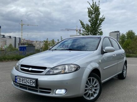 Шевроле Лачетті 2007 у Чернігові на Automoto.ua Сірий Шевроле Лачетті, об'ємом двигуна 1.8 л та пробігом 243 тис. км за 4150 $, фото 1 на Automoto.ua