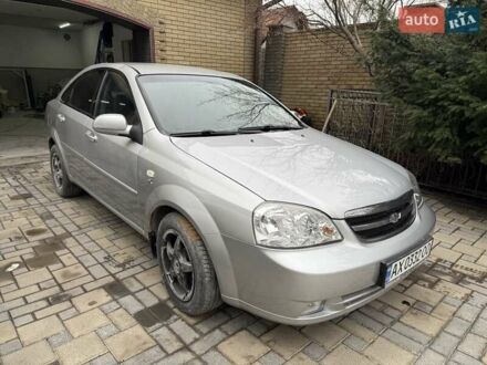 Сірий Шевроле Лачетті, об'ємом двигуна 1.8 л та пробігом 185 тис. км за 3700 $, фото 1 на Automoto.ua