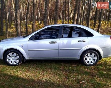 Серый Шевроле Лачетти, объемом двигателя 1.8 л и пробегом 287 тыс. км за 4000 $, фото 1 на Automoto.ua