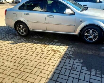 Серый Шевроле Лачетти, объемом двигателя 1.6 л и пробегом 229 тыс. км за 4000 $, фото 1 на Automoto.ua