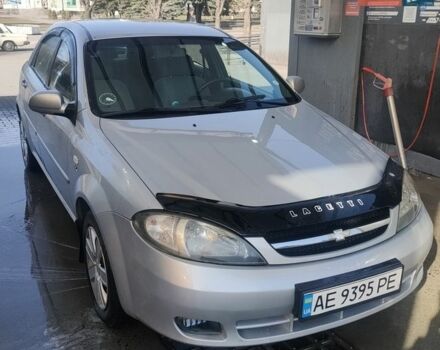 Серый Шевроле Лачетти, объемом двигателя 1.6 л и пробегом 205 тыс. км за 4000 $, фото 1 на Automoto.ua