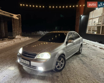 Серый Шевроле Лачетти, объемом двигателя 1.8 л и пробегом 238 тыс. км за 3499 $, фото 1 на Automoto.ua