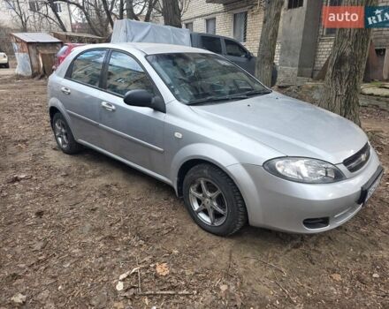 Серый Шевроле Лачетти, объемом двигателя 1.6 л и пробегом 186 тыс. км за 4000 $, фото 1 на Automoto.ua