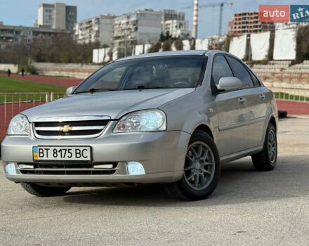 Серый Шевроле Лачетти, объемом двигателя 1.8 л и пробегом 235 тыс. км за 3550 $, фото 1 на Automoto.ua