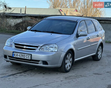 Сірий Шевроле Лачетті, об'ємом двигуна 1.8 л та пробігом 231 тис. км за 3900 $, фото 1 на Automoto.ua