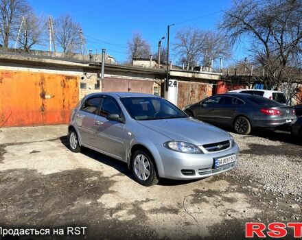 Серый Шевроле Лачетти, объемом двигателя 1.6 л и пробегом 1250 тыс. км за 4950 $, фото 1 на Automoto.ua