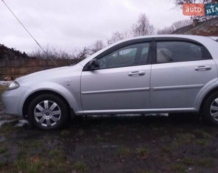 Сірий Шевроле Лачетті, об'ємом двигуна 1.6 л та пробігом 200 тис. км за 4300 $, фото 1 на Automoto.ua