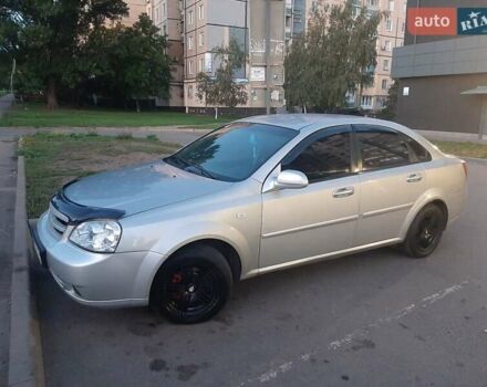 Серый Шевроле Лачетти, объемом двигателя 1.6 л и пробегом 311 тыс. км за 2700 $, фото 1 на Automoto.ua