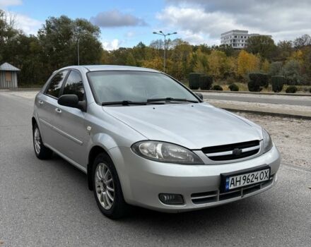 Сірий Шевроле Лачетті, об'ємом двигуна 1.6 л та пробігом 278 тис. км за 4499 $, фото 1 на Automoto.ua