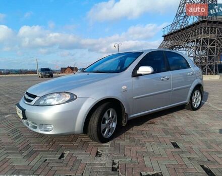 Сірий Шевроле Лачетті, об'ємом двигуна 1.8 л та пробігом 138 тис. км за 5700 $, фото 1 на Automoto.ua