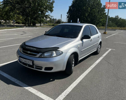 Сірий Шевроле Лачетті, об'ємом двигуна 1.6 л та пробігом 280 тис. км за 4750 $, фото 1 на Automoto.ua