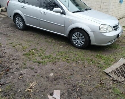Серый Шевроле Лачетти, объемом двигателя 0 л и пробегом 185 тыс. км за 6500 $, фото 1 на Automoto.ua