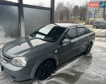 Серый Шевроле Лачетти, объемом двигателя 1.6 л и пробегом 252 тыс. км за 4500 $, фото 1 на Automoto.ua