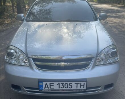 Серый Шевроле Лачетти, объемом двигателя 1.8 л и пробегом 220 тыс. км за 4600 $, фото 1 на Automoto.ua