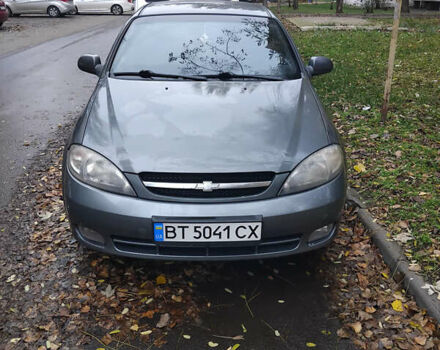 Серый Шевроле Лачетти, объемом двигателя 1.6 л и пробегом 211 тыс. км за 5000 $, фото 1 на Automoto.ua